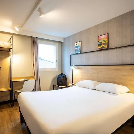 מלון Ibis Angouleme Nord Champniers (Charente)