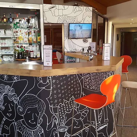 Hotel Ibis Angoulême Nord Champniers (Charente)