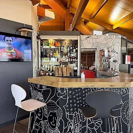 Ibis Angouleme Nord ホテル 3*