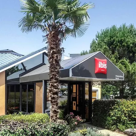 Ibis Angouleme Nord Hotell 3*