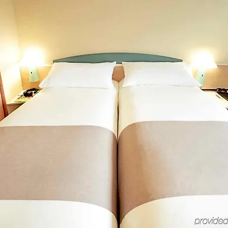 Ibis Angouleme Nord Champniers (Charente)