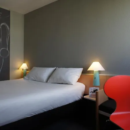 Ibis Angouleme Nord Hotel 3*