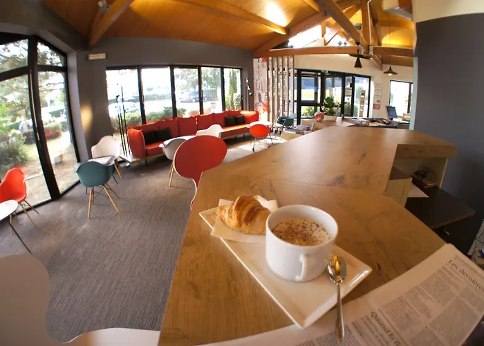 Отель Ibis Angouleme Nord Champniers (Charente)