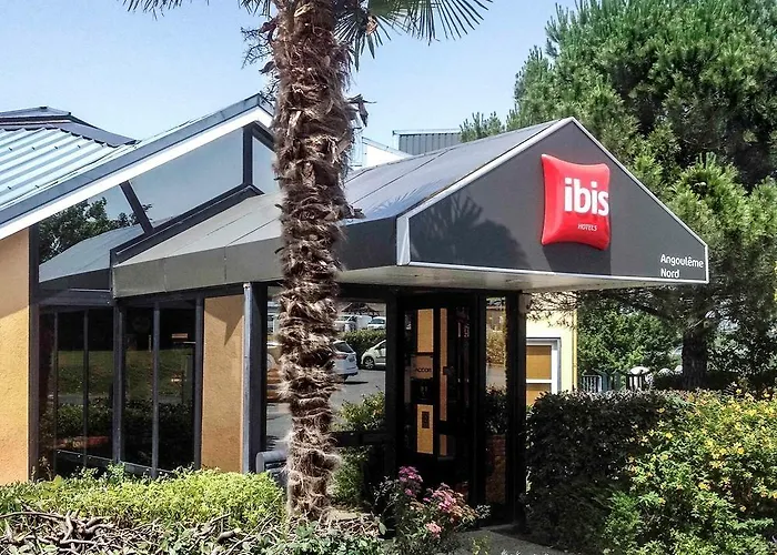 ホテル Ibis Angouleme Nord シャンプニエ